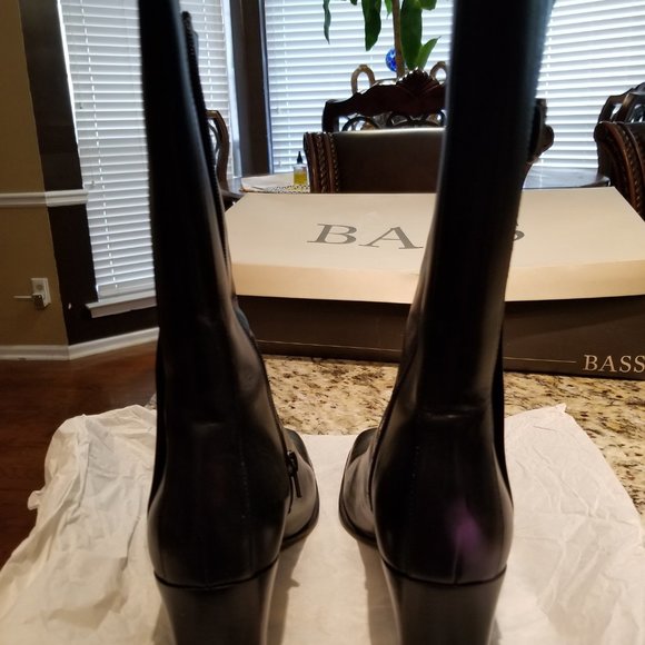 Black Bass Boots - Picture 2 of 8